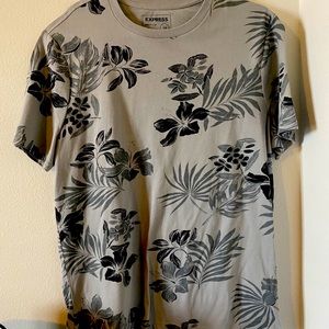 Express Casual T-Shirt